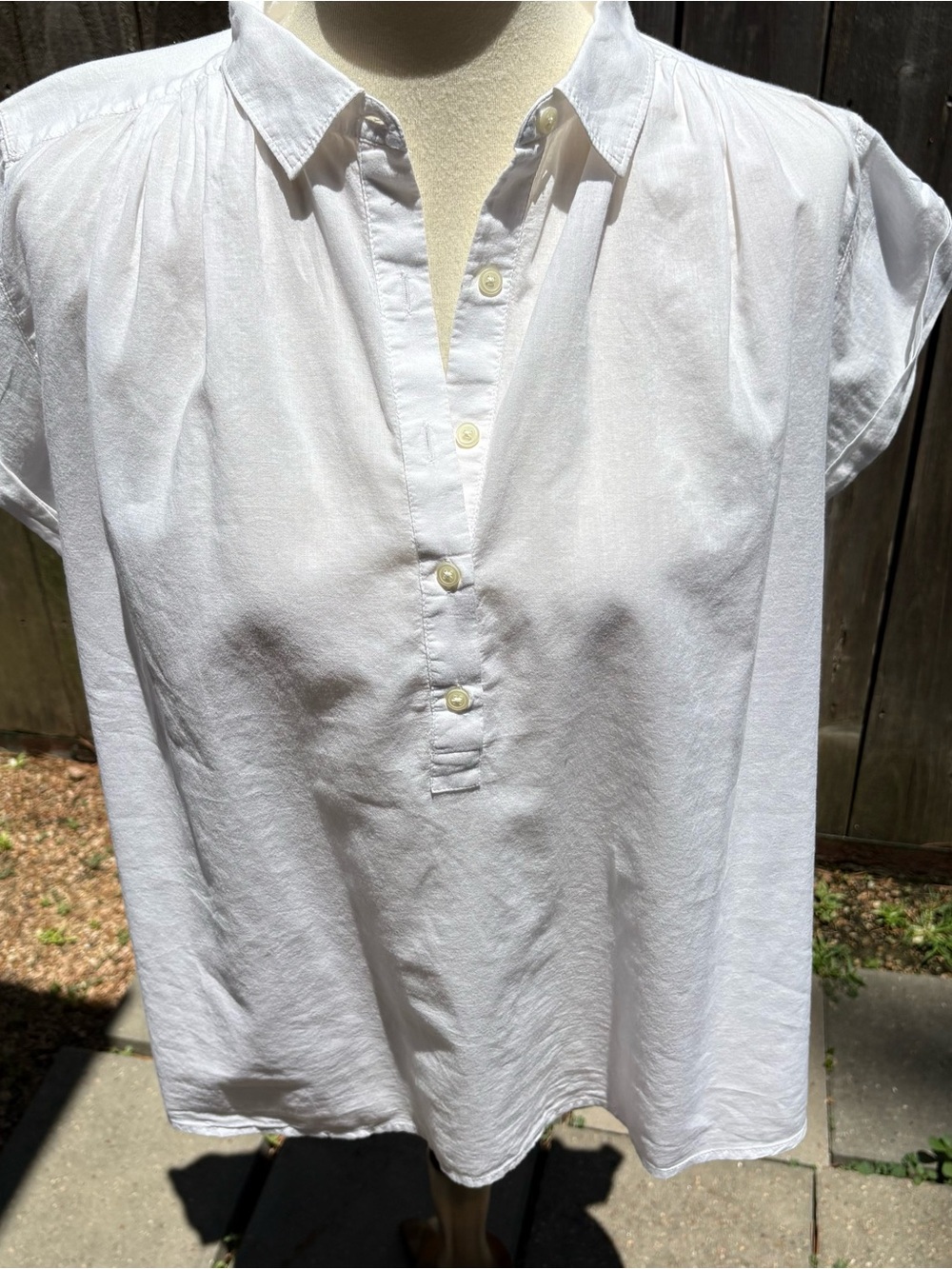Gap White Women’s Short-Sleeve Popover Shirt